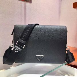 Picture of Prada Mens Bags _SKUfw148536397fw